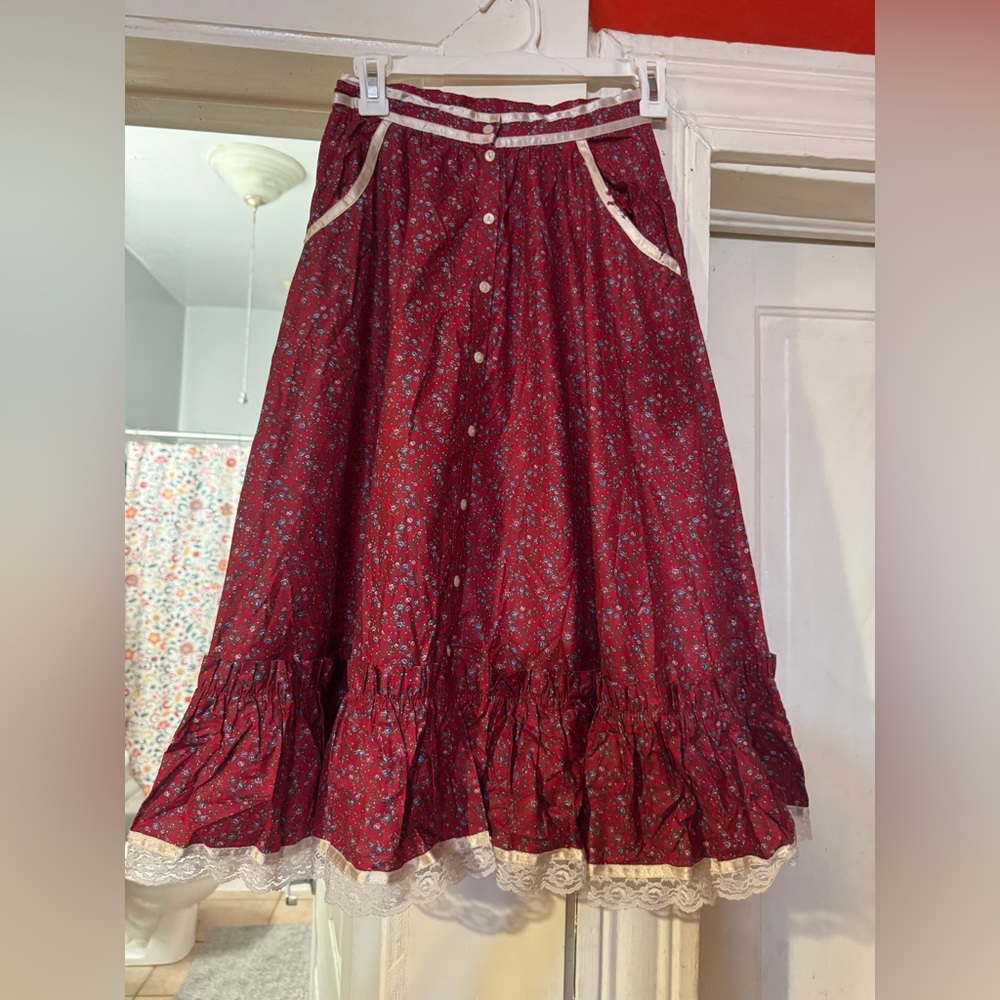 Vintage 70s Gunne Sax Red and White cottage core love witch midi skirt XS